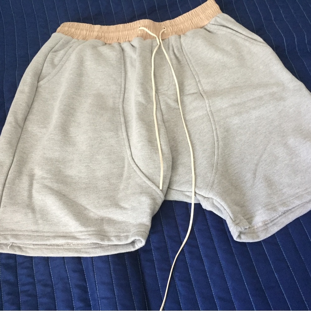 Richie Le Drawstring shorts size Large